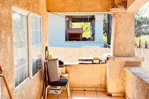 832 S Pilgrim St, Stockton, CA 95205 - Photo 5