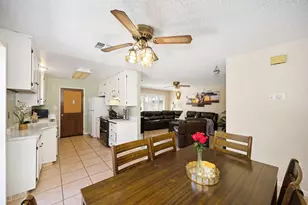 41 W Kavanagh Ave, Tracy, CA 95376 - Photo 11