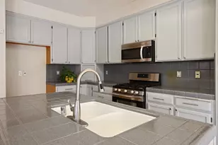 1726 Hastings Dr, Manteca, CA 95336 - Photo 9