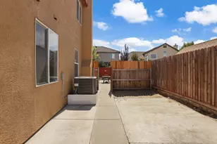 1726 Hastings Dr, Manteca, CA 95336 - Photo 33