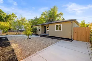 3340 Santa Cruz Wy, Sacramento, CA 95817 - Photo 3