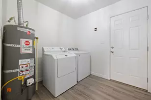 1321 W Orangeburg Ave, Modesto, CA 95350 - Photo 25