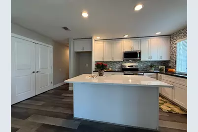 8317 Keyesport Way, Citrus Heights, CA 95610 - Photo 11