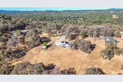 5892 McKinley Drive, Garden Valley, CA 95633 - Photo 17