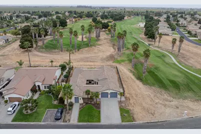 13045 Ridgewood Way, Chowchilla, CA 93610 - Photo 59