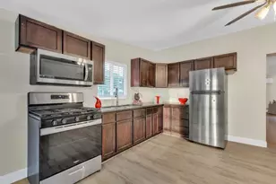 7433 28th St, North Highlands, CA 95660 - Photo 29