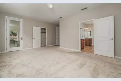 9817 Westminster Way, Elk Grove, CA 95757 - Photo 39