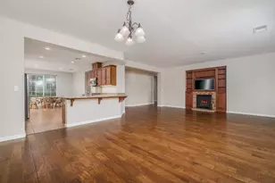 9817 Westminster Way, Elk Grove, CA 95757 - Photo 19