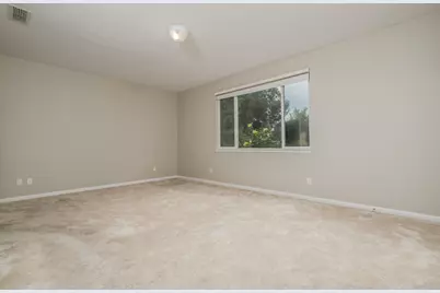 9817 Westminster Way, Elk Grove, CA 95757 - Photo 37