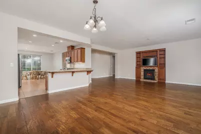 9817 Westminster Way, Elk Grove, CA 95757 - Photo 21