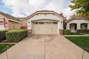 9817 Westminster Way, Elk Grove, CA 95757 - Photo 5