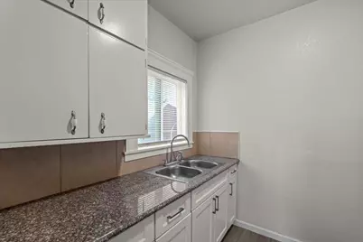 434 E Cleveland Street, Stockton, CA 95204 - Photo 7