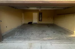 577 Brookhurst Blvd, Lathrop, CA 95330 - Photo 29