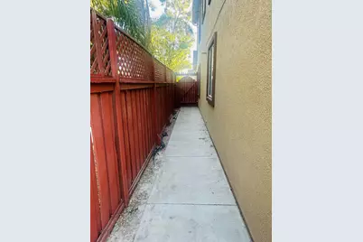 577 Brookhurst Boulevard, Lathrop, CA 95330 - Photo 27