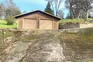 10324 Gusanillo Way, Coulterville, CA 95311 - Photo 17