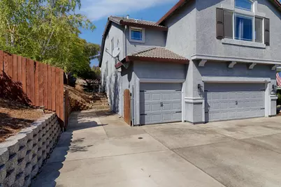 3660 Waldwick Circle, El Dorado Hills, CA 95762 - Photo 5