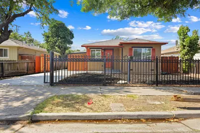 2211 Peralta Avenue, Stockton, CA 95206 - Photo 1