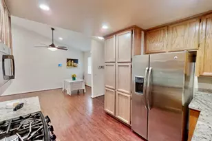 7340 Hamden Pl, Sacramento, CA 95842 - Photo 15