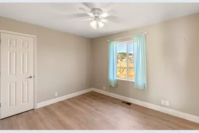 4068 Little John Road, Copperopolis, CA 95228 - Photo 27