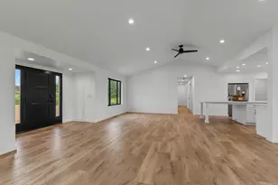10880 Valley Dr, Plymouth, CA 95669 - Photo 17
