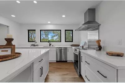 10880 Valley Drive, Plymouth, CA 95669 - Photo 9