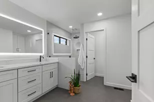 10880 Valley Dr, Plymouth, CA 95669 - Photo 19