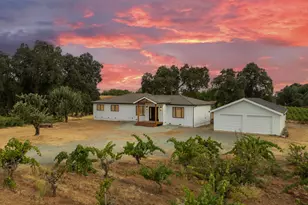 10880 Valley Dr, Plymouth, CA 95669 - Photo 3