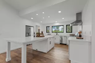 10880 Valley Dr, Plymouth, CA 95669 - Photo 7
