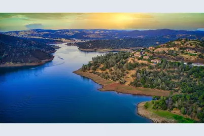 1946 Shoreview Drive, El Dorado Hills, CA 95762 - Photo 15