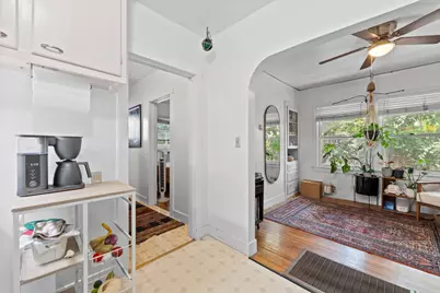 2533 Castro Way, Sacramento, CA 95818 - Photo 15