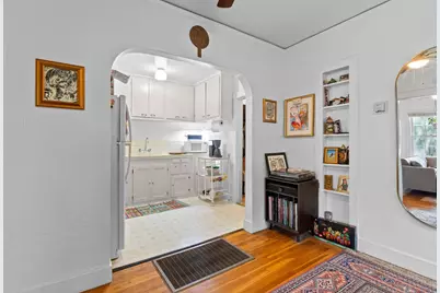 2533 Castro Way, Sacramento, CA 95818 - Photo 11