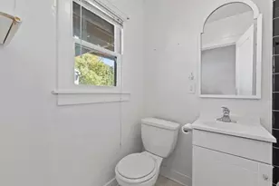 2533 Castro Way, Sacramento, CA 95818 - Photo 43