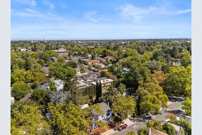 2533 Castro Way, Sacramento, CA 95818 - Photo 81