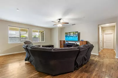 5010 Heather Ranch Way, Rancho Cordova, CA 95742 - Photo 13