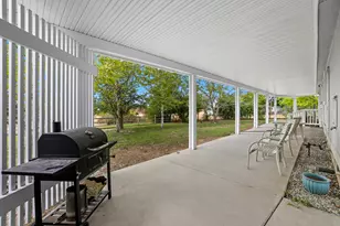 7029 W 4th St, Rio Linda, CA 95673 - Photo 15