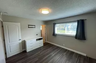 2044 Juanita Ct, Modesto, CA 95350 - Photo 11