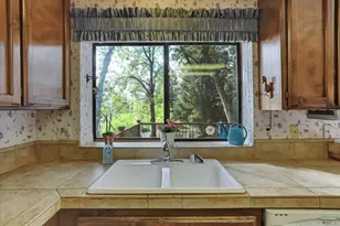 11227 Edward Dr, Grass Valley, CA 95949 - Photo 23