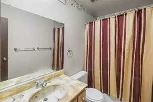 2688 Truxel Rd, Sacramento, CA 95833 - Photo 9