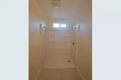 1098 E 21st Street, Merced, CA 95340 - Photo 13