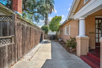 930 W Harding Way, Stockton, CA 95203 - Photo 3