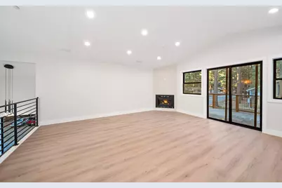 1078 Reno Avenue, South Lake Tahoe, CA 96150 - Photo 17