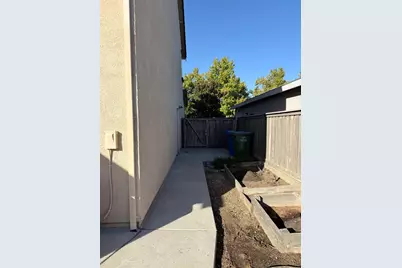 7912 Cellana Drive, Elk Grove, CA 95757 - Photo 5