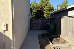 7912 Cellana Dr, Elk Grove, CA 95757 - Photo 5