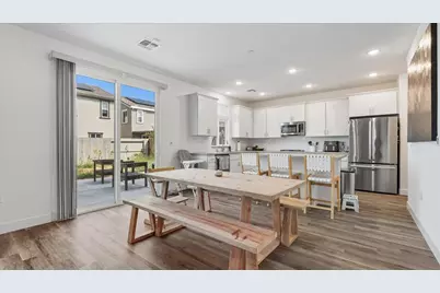 4017 Backwater Cove Circle, Roseville, CA 95747 - Photo 9