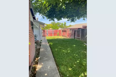 6532 Harley Way, Sacramento, CA 95828 - Photo 13