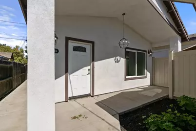1525 W Orangeburg Avenue, Modesto, CA 95350 - Photo 11
