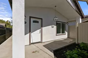 1525 W Orangeburg Ave, Modesto, CA 95350 - Photo 11