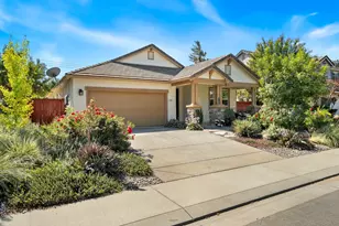 925 Lighthouse Dr, West Sacramento, CA 95605 - Photo 1
