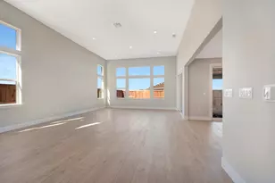 916 Caprock Ln, Bickford Ranch, CA 95648 - Photo 11