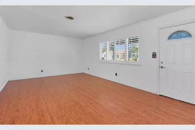 301 E North Street, Oakdale, CA 95361 - Photo 11